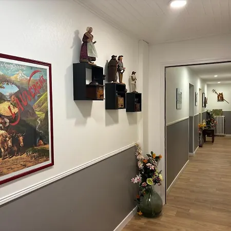 De La Normandie Bed & Breakfast Junhac