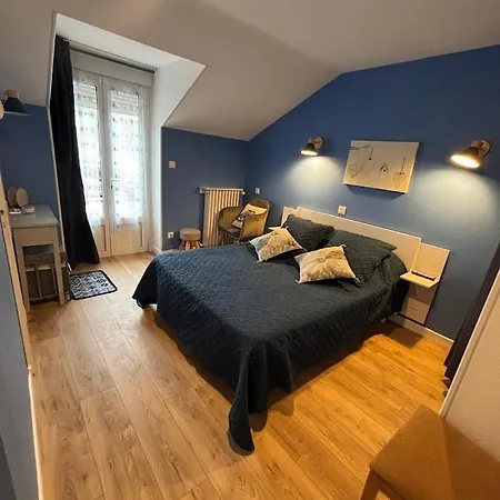 De La Normandie Bed & Breakfast 3*