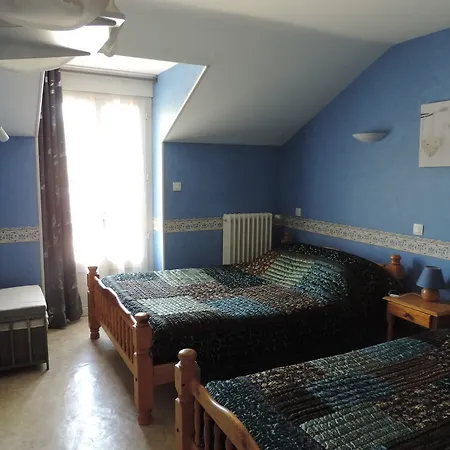 Bed & Breakfast De La Normandie Junhac